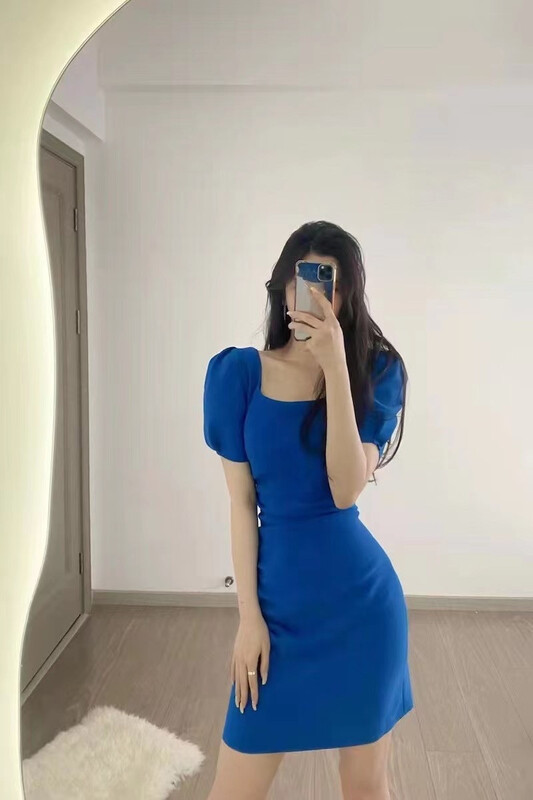 Early spring! [little woman] temperament square neck bubble sleeve short dress 22065# PCZ