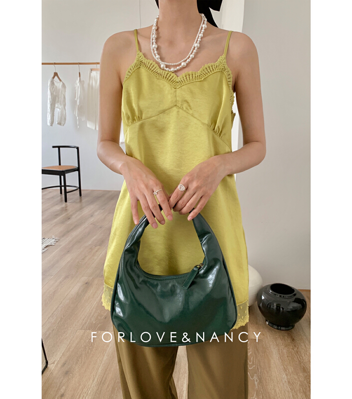 [FN] Korean simple clean color vest / sling lb2db5343n# cqw
