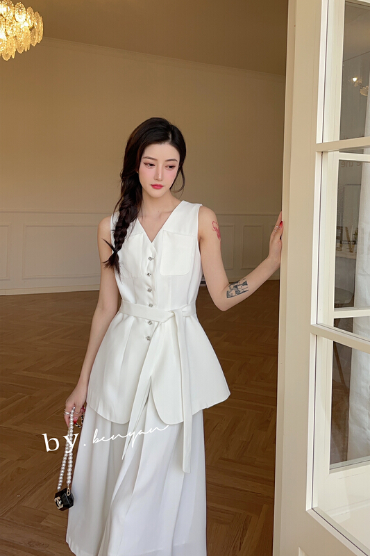 New year in early spring! [benyan] commuter Vest + temperament fashion skirt suit (with waist rope) 9833# zxx