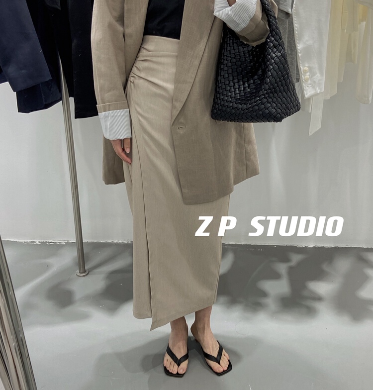 New in early spring! "Z.P STUDIOS" simple solid color long skirt 8020# ZSY