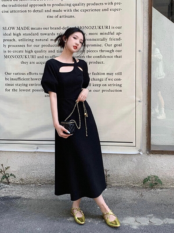 [savage] new French retro neckline cross asymmetric hollowed out dress e8262# WPL