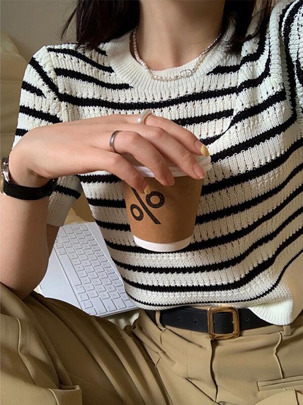 goods in stock! New in early summer! [wgwe] striped knitted design, slim and thin, small shirt 1576# PCZ