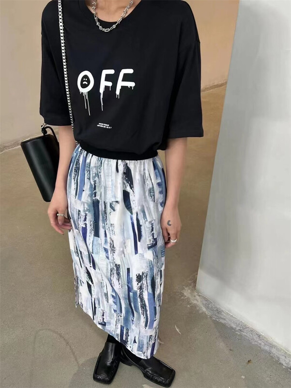 New in early summer! [black + white] Korean fashion, texture and versatile skirt 2s0650pu# lwy