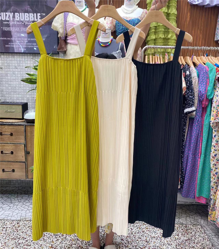 [suzybubble] Korean loose pleated suspender dress 3110# WPL