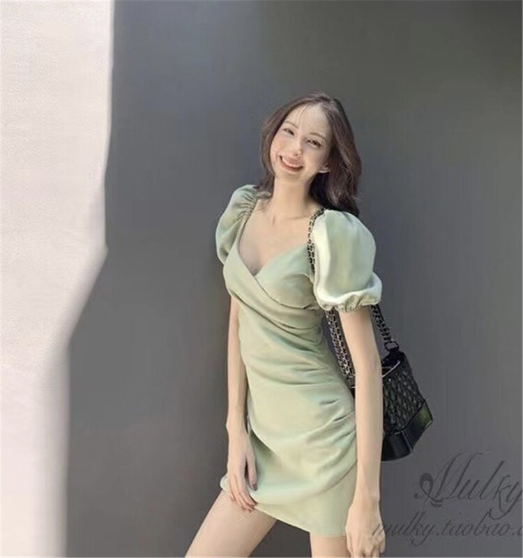 New in early summer! [aiyidika] Korean simple age reducing fashion dress 8101-1# JJ