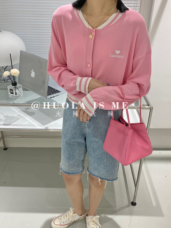 goods in stock! New year in early spring! [hot Huola is me] letter embroidery Korean casual knitted cardigan 7545# cqw