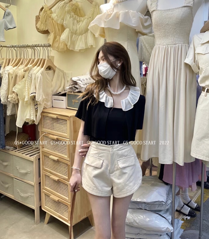 New in early summer! [GS. Good star] Korean version of small women's lotus leaf collar short shirt + simple solid color versatile hanging suit 22225# hjy