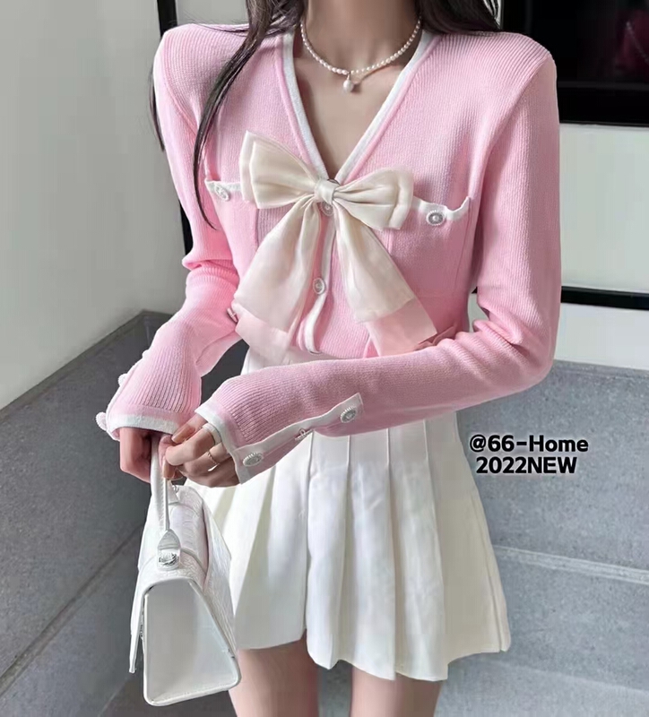 goods in stock! New year in early spring! [pan] xiaoxiangfeng bow knit cardigan (with Brooch) 0072# PCZ