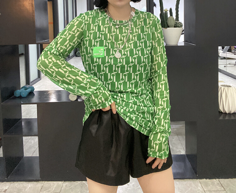 [Qijia +] fashionable and versatile design label U-shaped chiffon shirt 7355# zyh