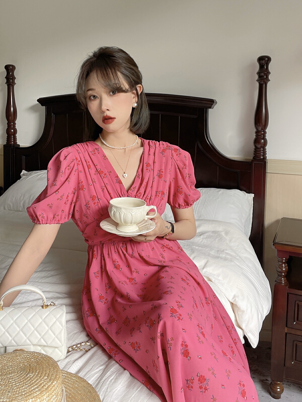 New in early summer! [J2. J1wg] French V-neck floral waist dress 22111-1# cqw