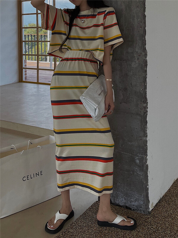 New in early summer! [wut / N Cola] short hot girl short sleeve + stripe versatile skirt set a135-2# LSL