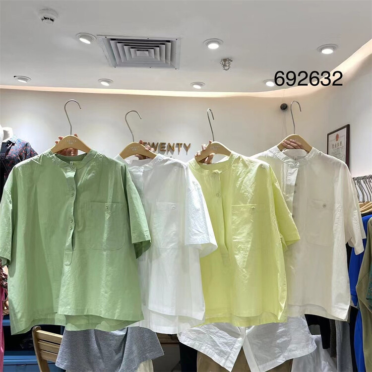 【TWENTY印木】簡約百搭寬鬆中袖襯衫  692632#  L