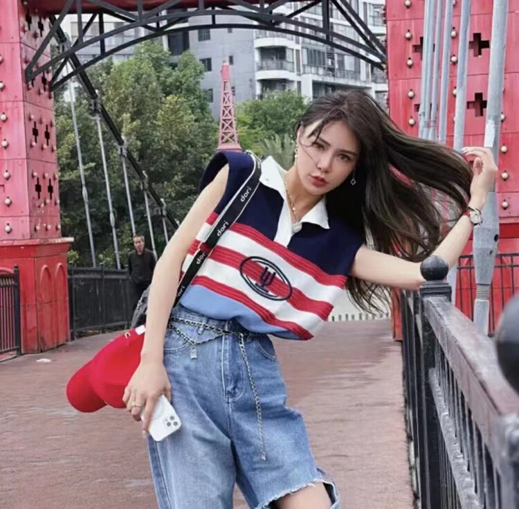 New in early summer! [rainbow] contrast color fashion versatile T-shirt 9095# WTT