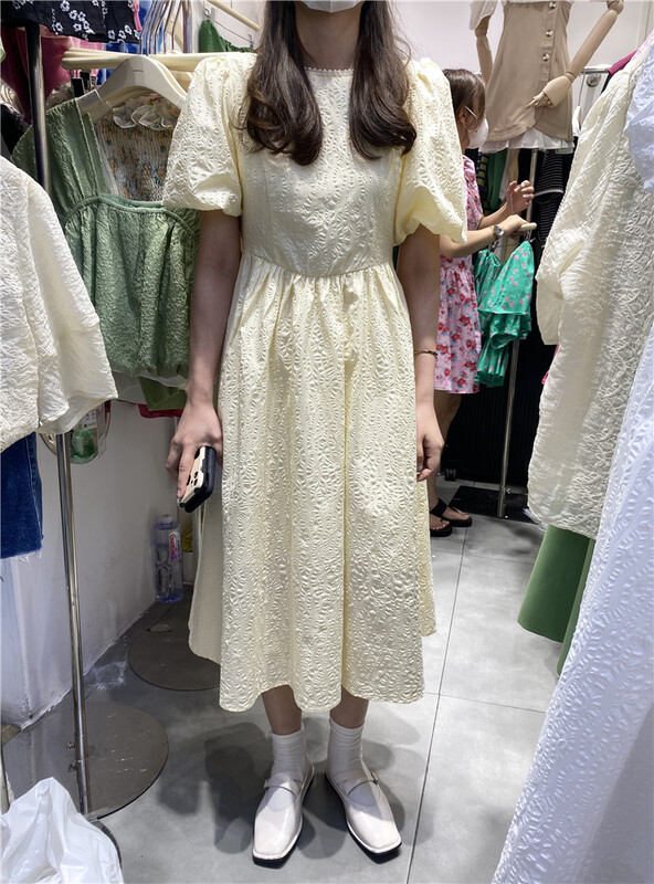 [amega] round neck, waist closed, thin, bubble sleeve dress 8128# HBx