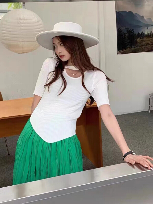 New year in early spring! [TA +] Korean cotton fashion bottoming shirt 5528# XYY