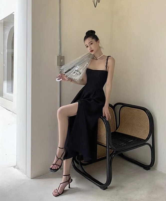 New year in early spring! [Yandian] lady slim solid suspender dress 9107# JJ