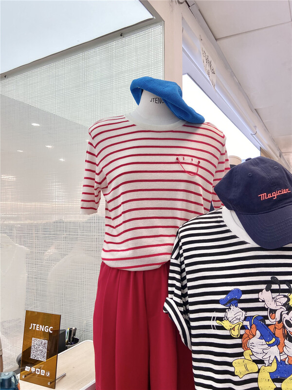 [jtengc] simple and versatile smiley face stripe T-shirt 11827# CLS