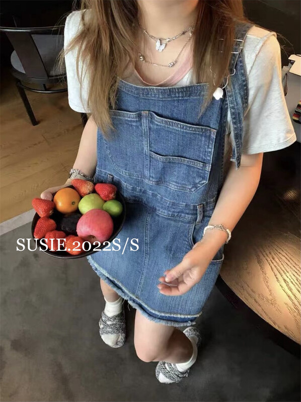 [Susie] Korean style large pocket denim suspender skirt (excluding inner layer) 8777# zjy