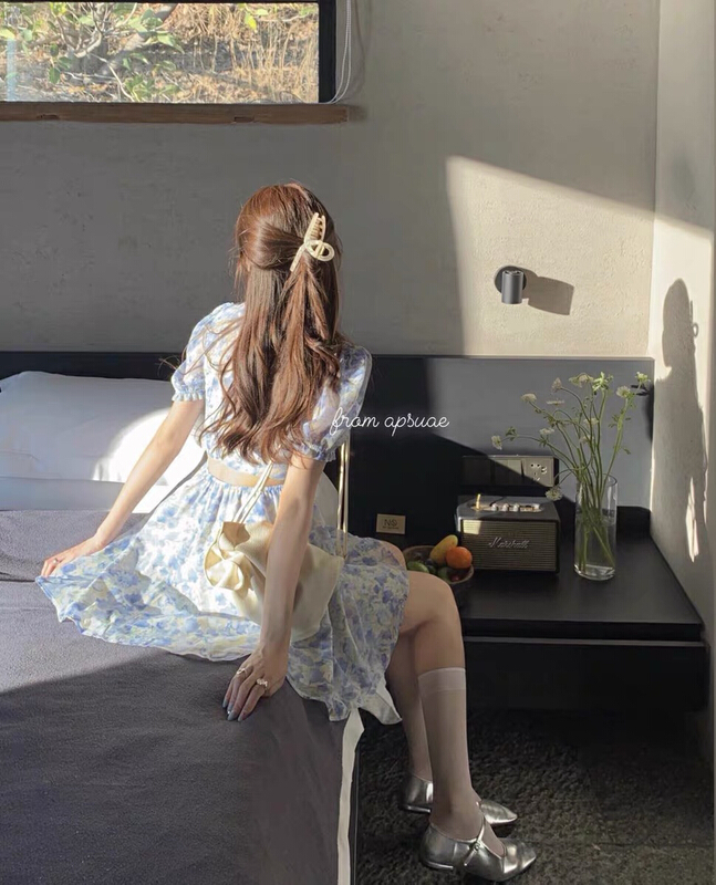 New in early summer! [by] pure design sense hollowed out backless high waist dress 0020\cl
