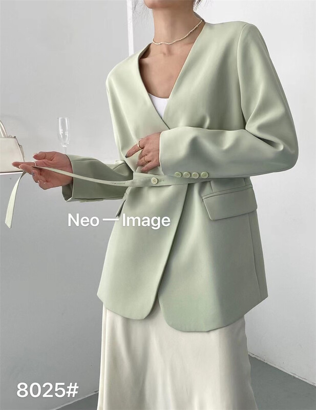 New year in early spring! [neo-image new image] slim and comfortable Korean suit (with belt) (suit only) 8025# L