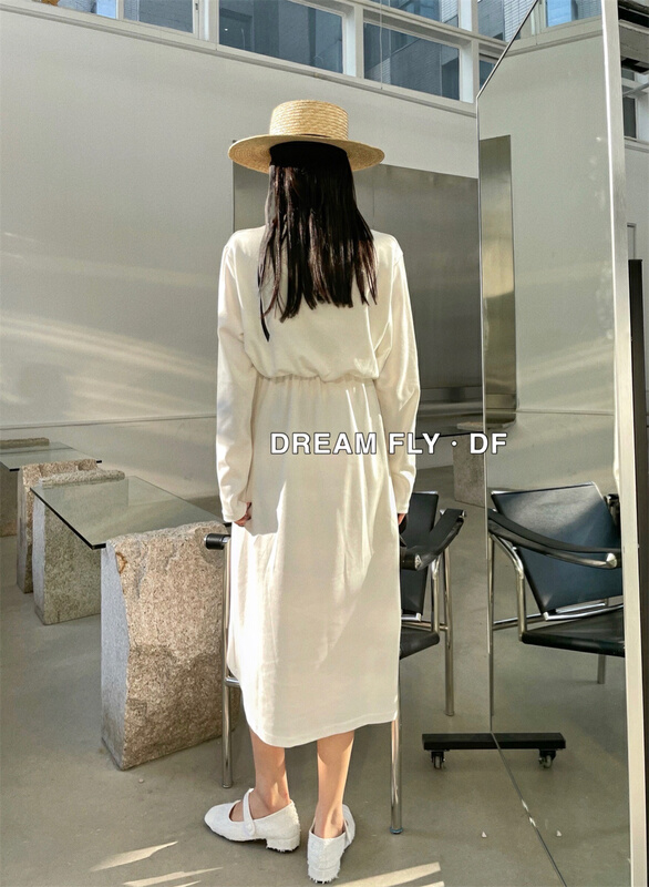 New year in early spring! [dream fly] fashion simple clean dress (with BIB) 61070# XJ