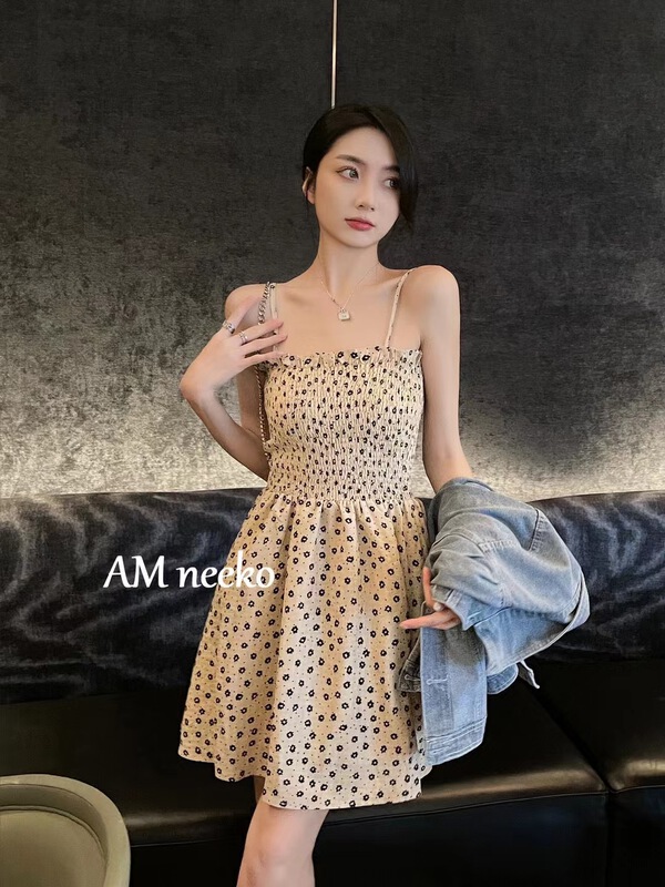 goods in stock! New year in early spring! [am] slim and versatile floral suspender dress 3318# JJ