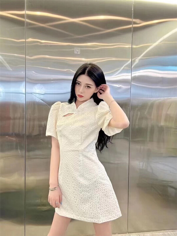 goods in stock! New in early summer! [yipinhan] elegant temperament bubble sleeve hollowed out cheongsam dress 8859# PCZ