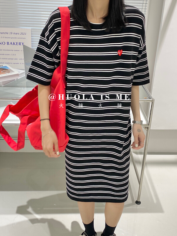 [hot Huola is me] Korean love embroidery stripe medium length T-shirt dress 3162# cqw