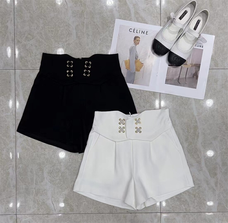 New year in early spring! [d.ina] personalized high waist slim casual shorts 11146# JJ