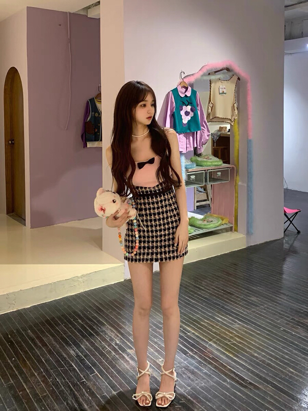 [x · h studio] Strawberry Cherry Blossom / small fragrance suspender Hip Wrap Dress 8294# ozq