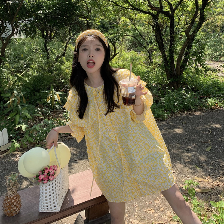 [timely rain] Han Feng ins small broken flowers and trees ear aging doll collar lace up shirt 5009# WPL