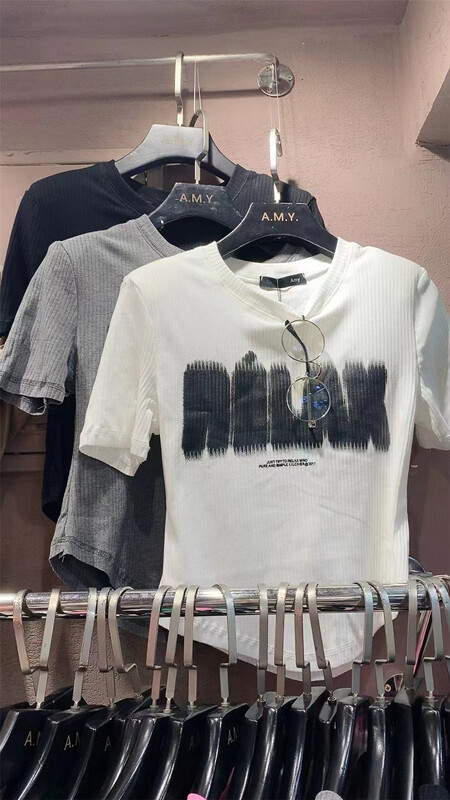 New in early summer! [Amy] casual lettered short sleeve T-shirt 882# WTT