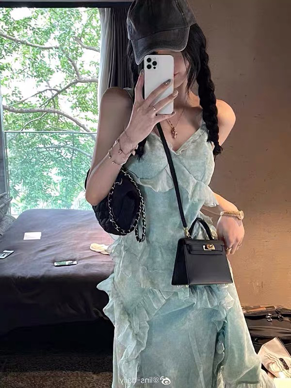 New in early summer! [Yingying new clothes] floral skirt flounce split suspender dress 7277# Cl