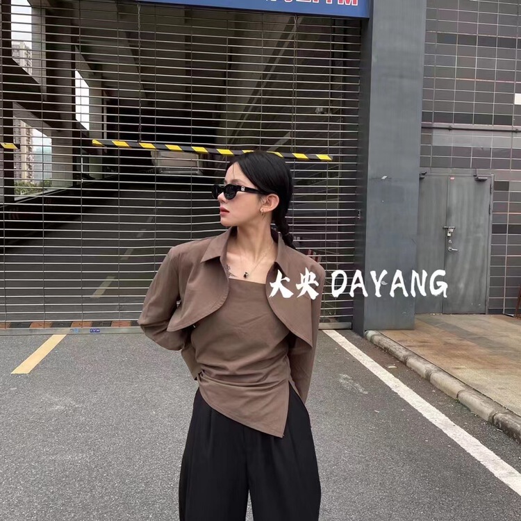 New year in early spring! [Da Yang] simple and versatile coat + slim suspender dress suit 1119# CSX