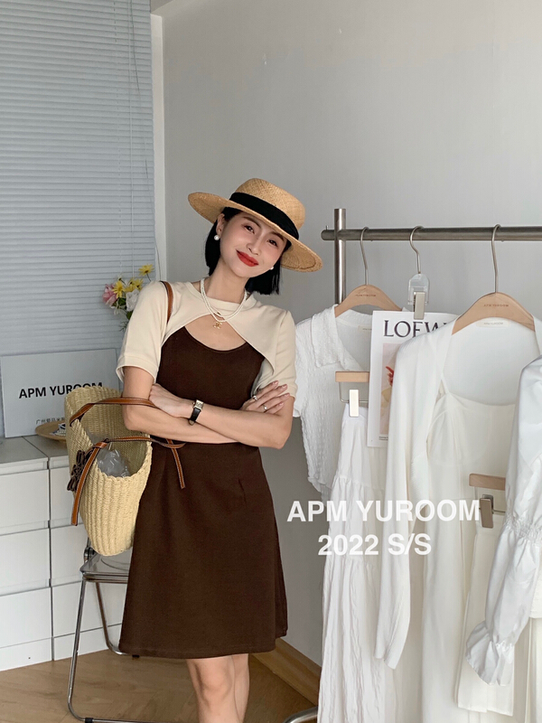 goods in stock! New in early summer! [APM yuroom] Korean shawl sweater + suspender dress set 22156# LSL