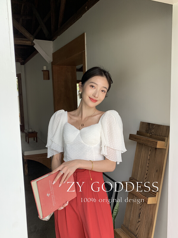 初夏上新!【ZY】法式氣質露肩蕾絲小衫  68223#  OZQ