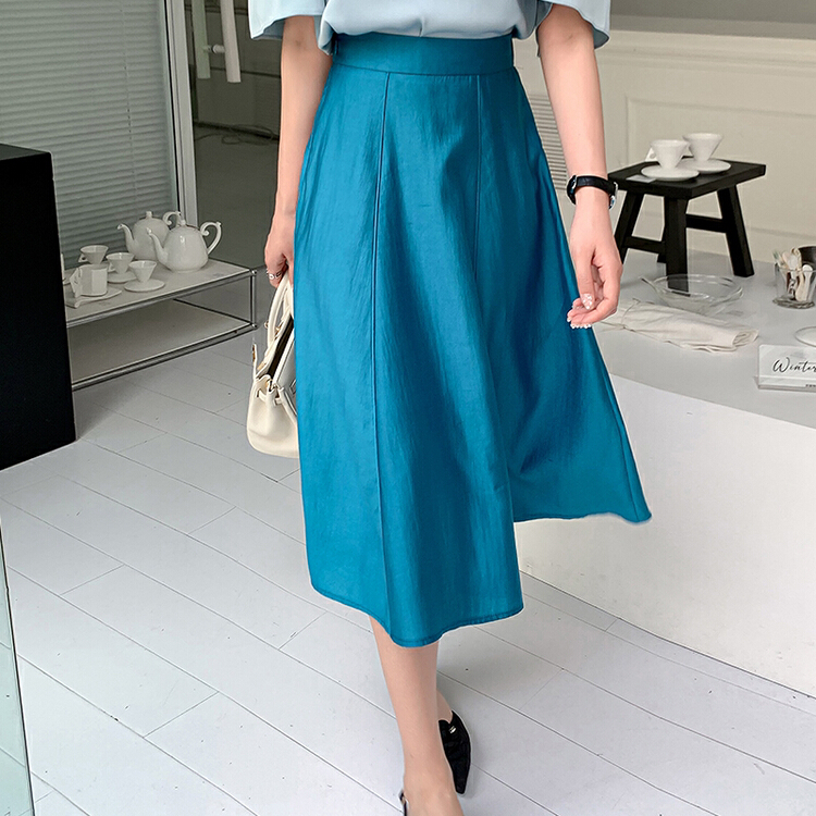 New in early summer! [m3111] thin skirt with hip covering style