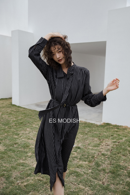 Original price 134.63! New year in early spring! [es modish] new vertical pattern college style minority dress (with waist rope) ops1561# XYJ