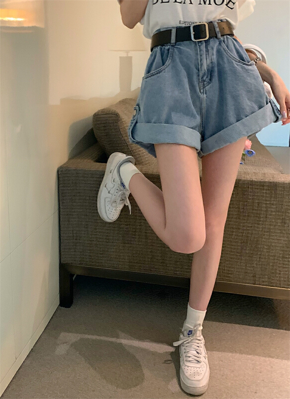 [timely rain] Korean style ins design, curly hem, high waist and thin denim shorts 47229# WPL