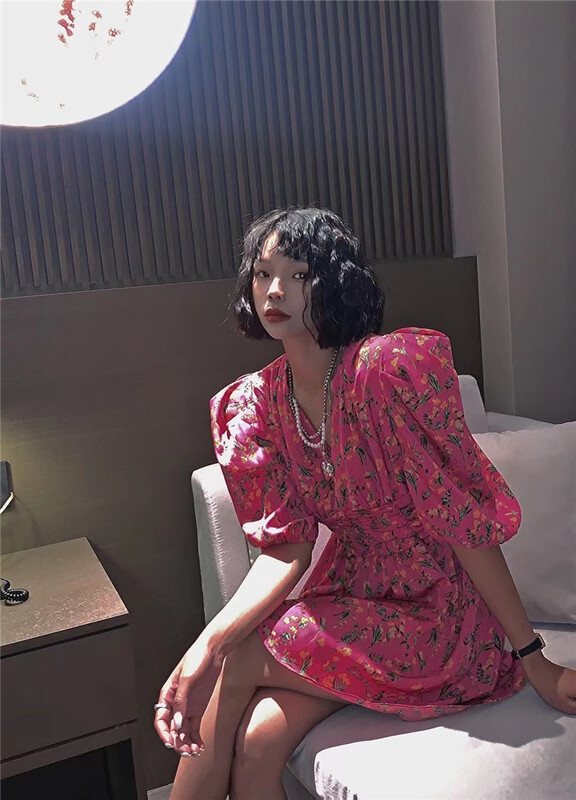 [H3] V-neck sweet floral bubble sleeve dress 1750# PCZ