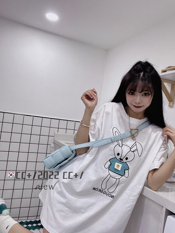 Original price 28.20! New in early summer! [CC] smiley face rabbit embroidered short sleeve T-shirt 8208# XYY