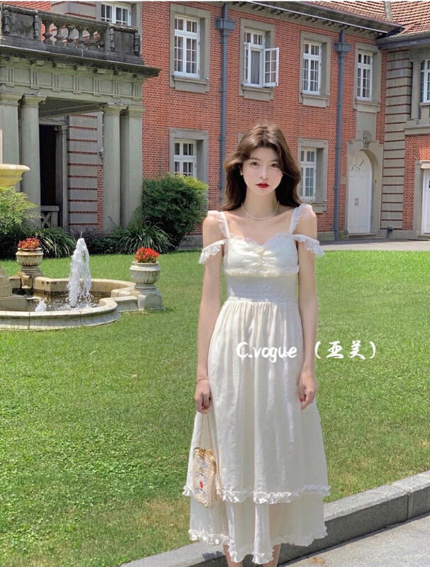 New in early summer! [c.vogue] Korean fall shoulder sling lace splicing Sling Dress 8826# PCZ