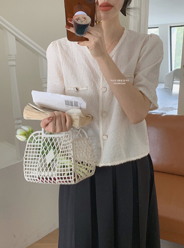 New in early summer! [spinach family] small fragrance style short sleeve shirt 6948# HBx