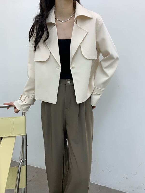New year in early spring! [Fanke] simple short windbreaker (with detachable cuff) 221123# XJ