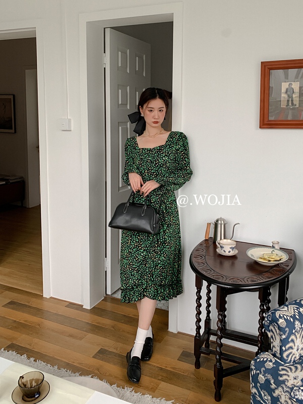 New year in early spring! [Wo +] Korean version square collar waist floral dress 22013# zxx