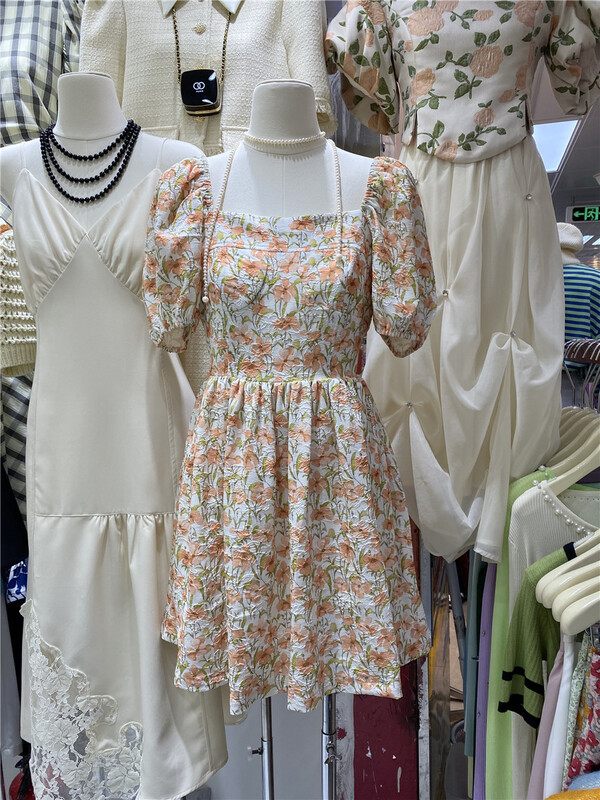 goods in stock! New year in early spring! [u.me] Korean lady floral high waist dress 59102# hjy
