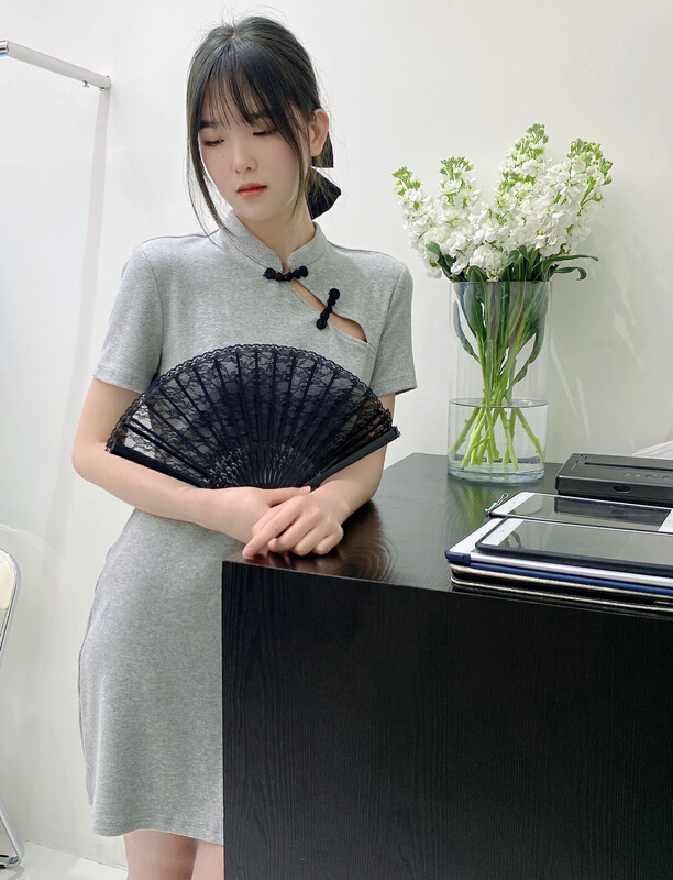 goods in stock! New in early summer! [BL Bertie Leah] Guochao breasted slim stand collar dress 23257# XYJ