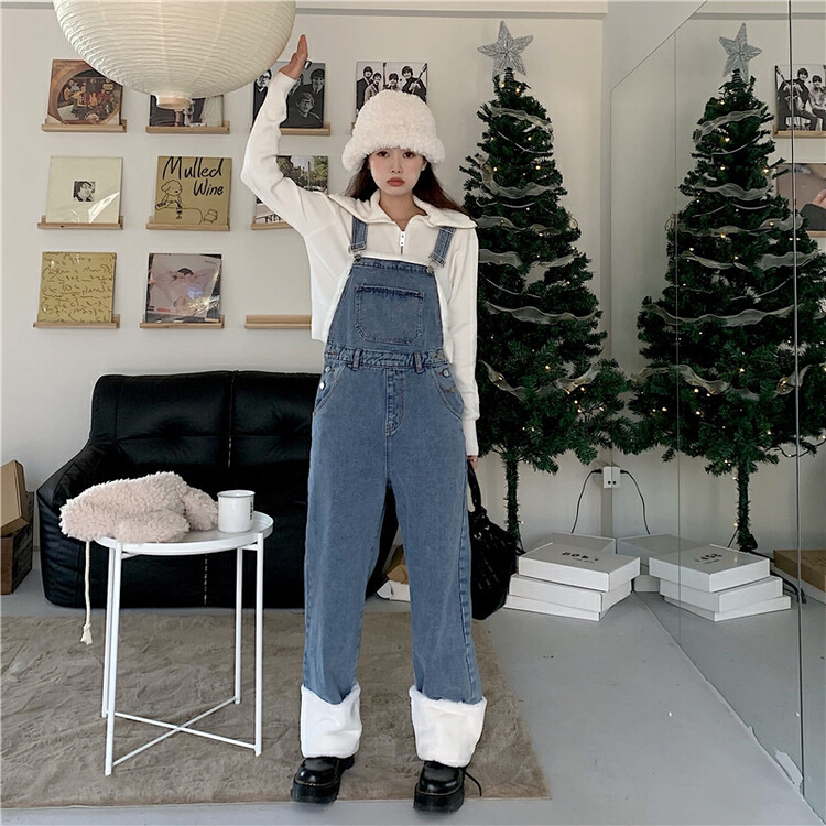New year in early spring! [timely rain] Han Feng ins fluffy stitching design high waist denim suspenders 00059# YYW