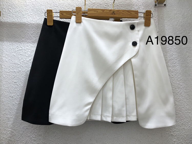 New year in early spring! [queen] simple and versatile solid color skirt a19850# ozq