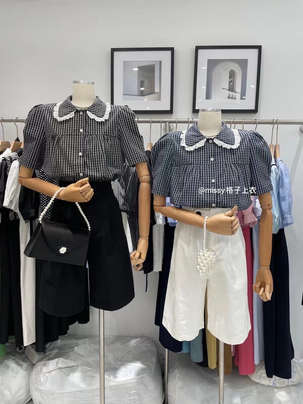 New in early summer! [miss. Y] baby collar Plaid bubble sleeve shirt 6051# zxx